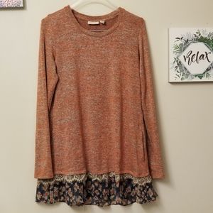 Sweater knit with printed tier